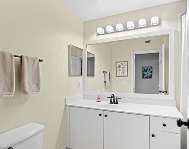 4784 S Central Boulevard - Photo Thumbnail 12