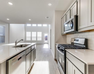107 Huckleberry Road - Photo Thumbnail 8