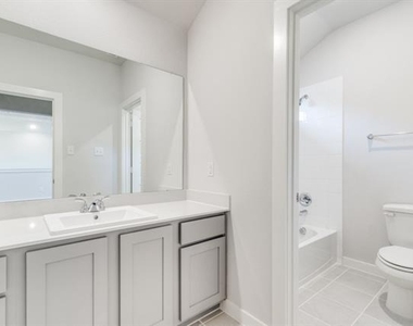 107 Huckleberry Road - Photo Thumbnail 19