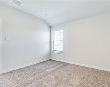 107 Huckleberry Road - Photo Thumbnail 21