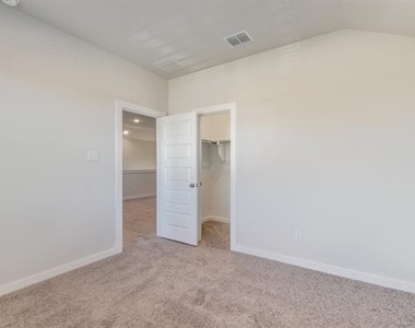 107 Huckleberry Road - Photo Thumbnail 17