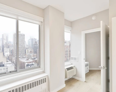 500 2nd Avenue - Photo Thumbnail 4