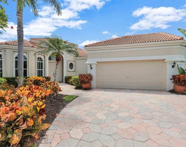 8671 Falcon Green Drive - Photo Thumbnail 1