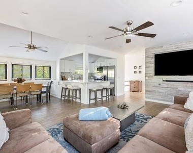 294 Wilmot Road - Photo Thumbnail 6