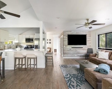 294 Wilmot Road - Photo Thumbnail 4
