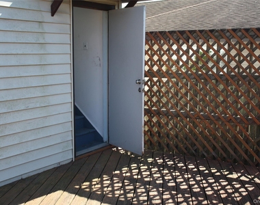 14 Liberty Street - Photo Thumbnail 4