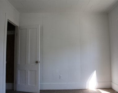 14 Liberty Street - Photo Thumbnail 12