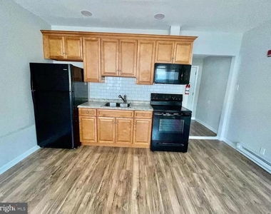 5900 Market Street - Photo Thumbnail 4