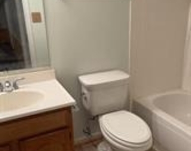 2602 Ainsworth Terrace - Photo Thumbnail 3