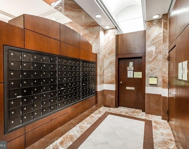 4801 Fairmont Avenue - Photo Thumbnail 3