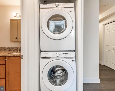 4801 Fairmont Avenue - Photo Thumbnail 16