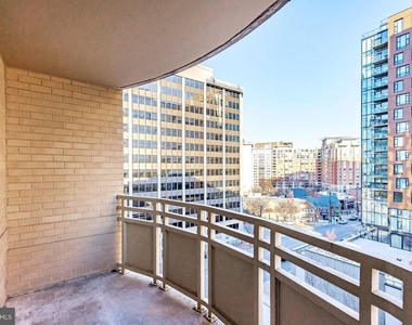 4801 Fairmont Avenue - Photo Thumbnail 10