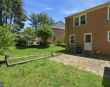 12136 Bentridge Place - Photo Thumbnail 28