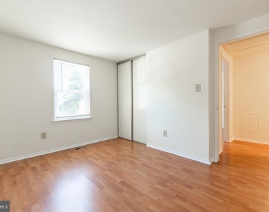 12136 Bentridge Place - Photo Thumbnail 18