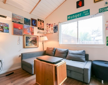 308 E 32nd St - Photo Thumbnail 14