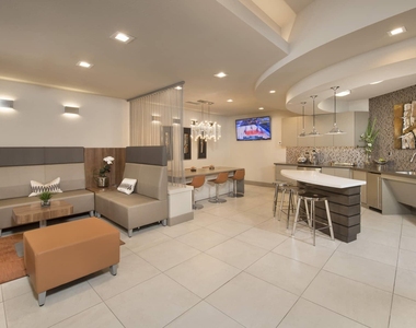 11400 Domain Dr - Photo Thumbnail 7