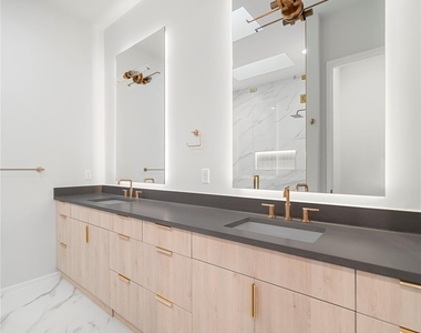 2107 Brackenridge St - Photo Thumbnail 24