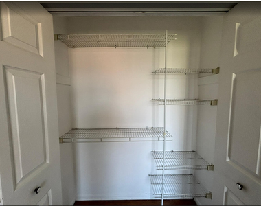 231 Gregory Street - Photo Thumbnail 11