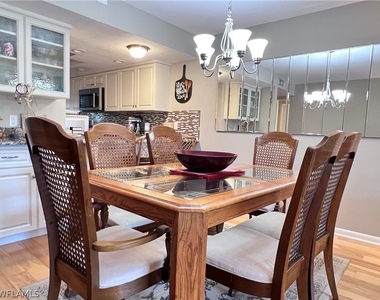332 Charlemagne Boulevard - Photo Thumbnail 11
