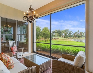 8023 Players Cove Drive - Photo Thumbnail 7