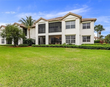 8023 Players Cove Drive - Photo Thumbnail 25