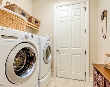 9161 Chula Vista Street - Photo Thumbnail 22