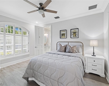 1900 Sandpiper Street - Photo Thumbnail 21