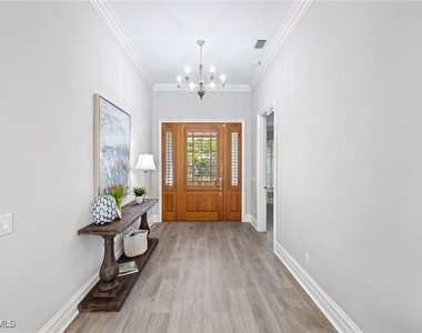 1900 Sandpiper Street - Photo Thumbnail 2