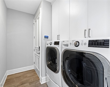 1900 Sandpiper Street - Photo Thumbnail 30