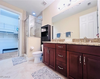 28008 Sosta Lane - Photo Thumbnail 15