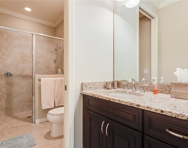 9082 Capistrano Street N - Photo Thumbnail 10