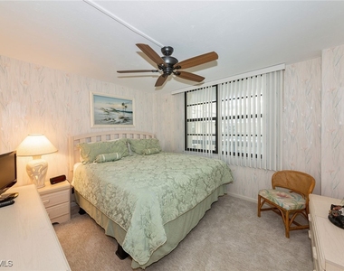 591 Seaview Court - Photo Thumbnail 10