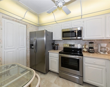 591 Seaview Court - Photo Thumbnail 5
