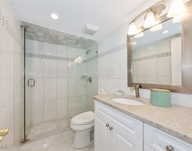 591 Seaview Court - Photo Thumbnail 9