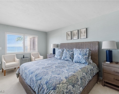 9715 Gulf Shore Drive - Photo Thumbnail 8