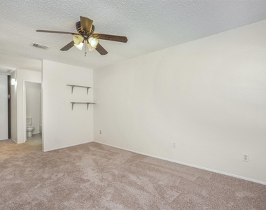 2611 Grants Lake Boulevard - Photo Thumbnail 17