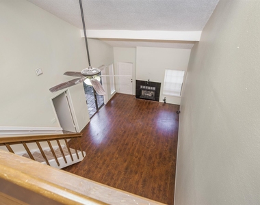 2611 Grants Lake Boulevard - Photo Thumbnail 6