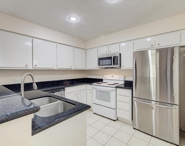 2611 Grants Lake Boulevard - Photo Thumbnail 9