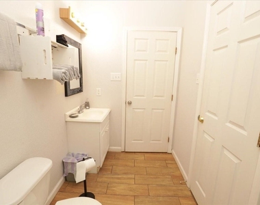 13121 Vickery Street - Photo Thumbnail 4