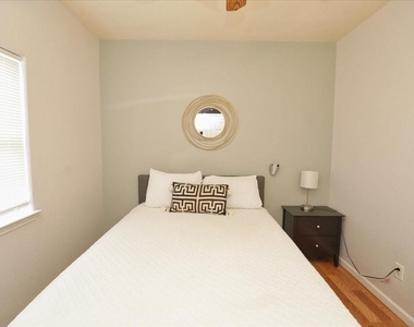13121 Vickery Street - Photo Thumbnail 14