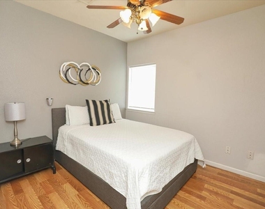 13121 Vickery Street - Photo Thumbnail 25