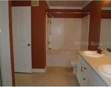18318 Bridle Club Drive - Photo Thumbnail 2