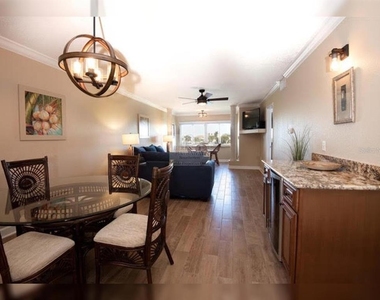10265 Gulf Boulevard - Photo Thumbnail 10