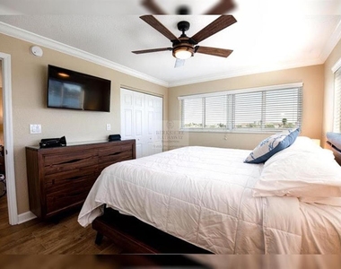 10265 Gulf Boulevard - Photo Thumbnail 18