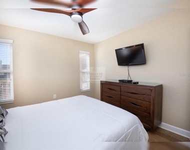 10265 Gulf Boulevard - Photo Thumbnail 21