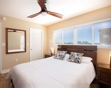 10265 Gulf Boulevard - Photo Thumbnail 23