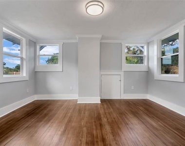 415 S 9th Street - Photo Thumbnail 21