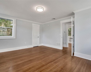 415 S 9th Street - Photo Thumbnail 22
