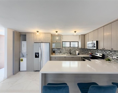 702 Calle Union - Photo Thumbnail 4