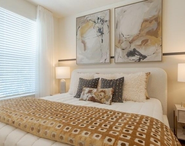 18772 Grand Live Oak Boulevard - Photo Thumbnail 28